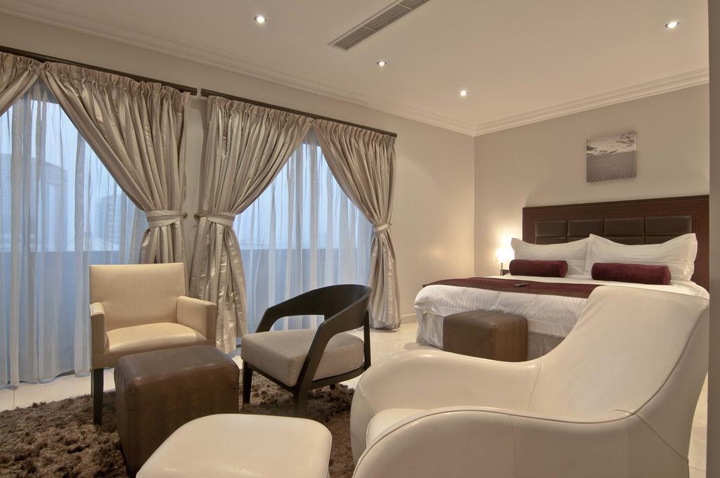 L'Eola Suites Abuja Phòng bức ảnh