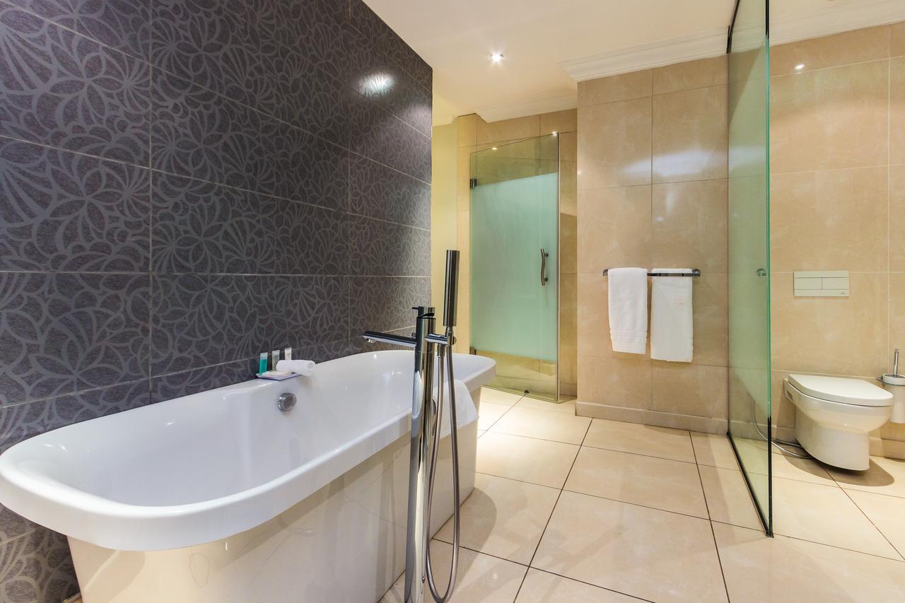 L'Eola Suites Abuja Ngoại thất bức ảnh
